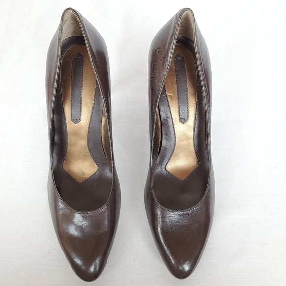 Bandolino sz 6 cattail leather sleek brown heels - Picture 7 of 9